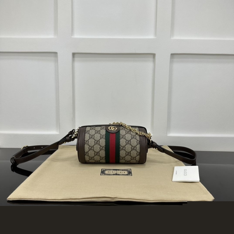 G*u*i round bags